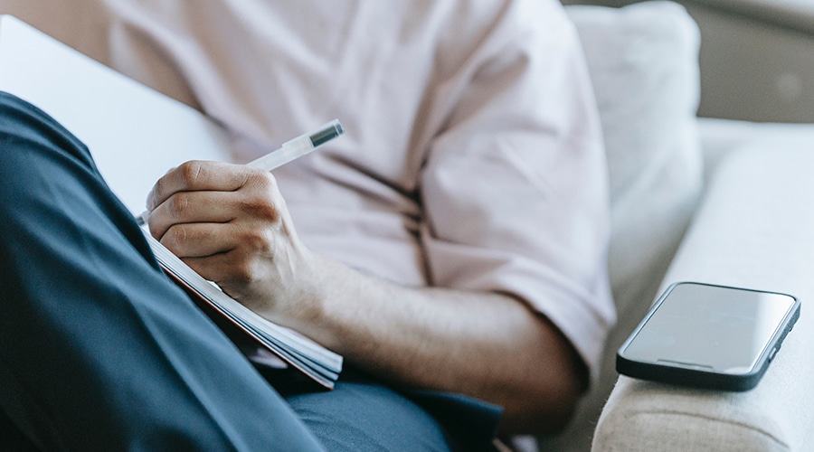 Escolher Temas para Pesquisa Científica: relevância social e acadêmica